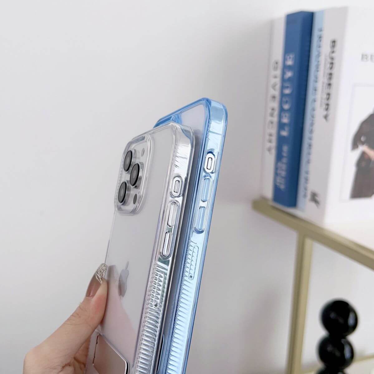 iPhone 12/12 Pro Stand Case Crystal Clear | Hugmie
