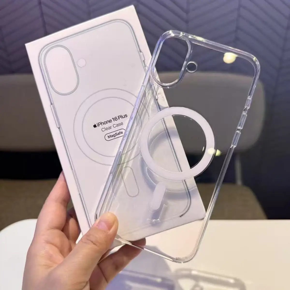 MagSafe IC Samsung Clear Case with magnetic ring, transparent design for Samsung phones, shown with retail packaging.