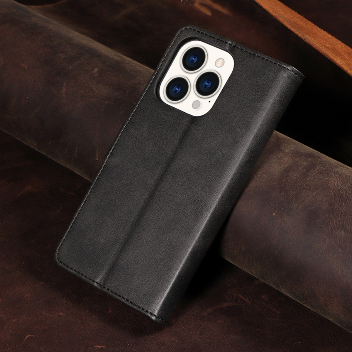 Back view of black MatteCase Series Samsung Leather Case showing camera cutout. Premium leather finish for Samsung phones.